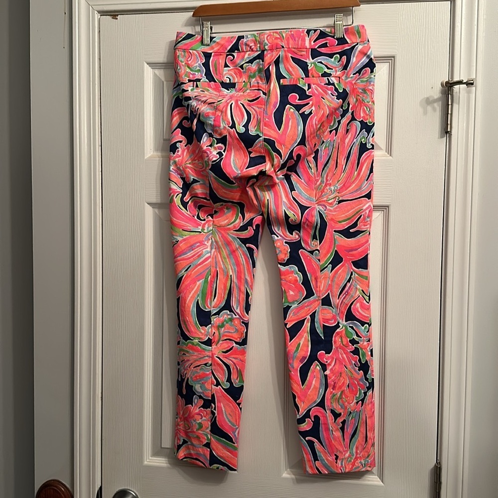 Lilly Pulitzer Kelly Ankle Pants in Resort Navy Banana Flambe Women’s Sz 8 - Picture 10 of 12